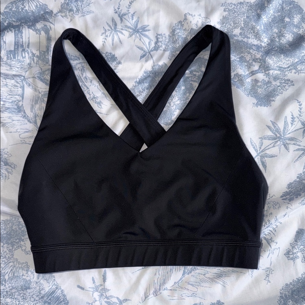 Lululemon Athletica Black Cross-Back Sports Bra